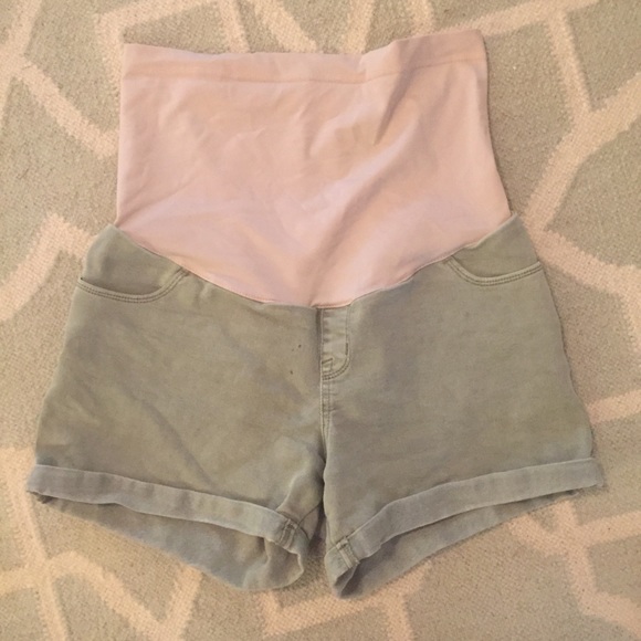 Liz Lange for Target Pants - Liz Lange Maternity Target roll cuff shorts